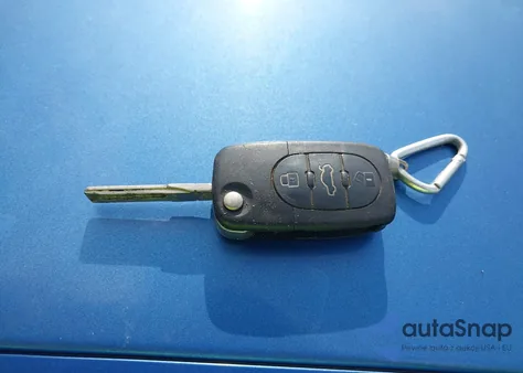 2000 Volkswagen New Beetle Gls Tdi из США, поврежденный, VIN 3VWCF21C3YM415089